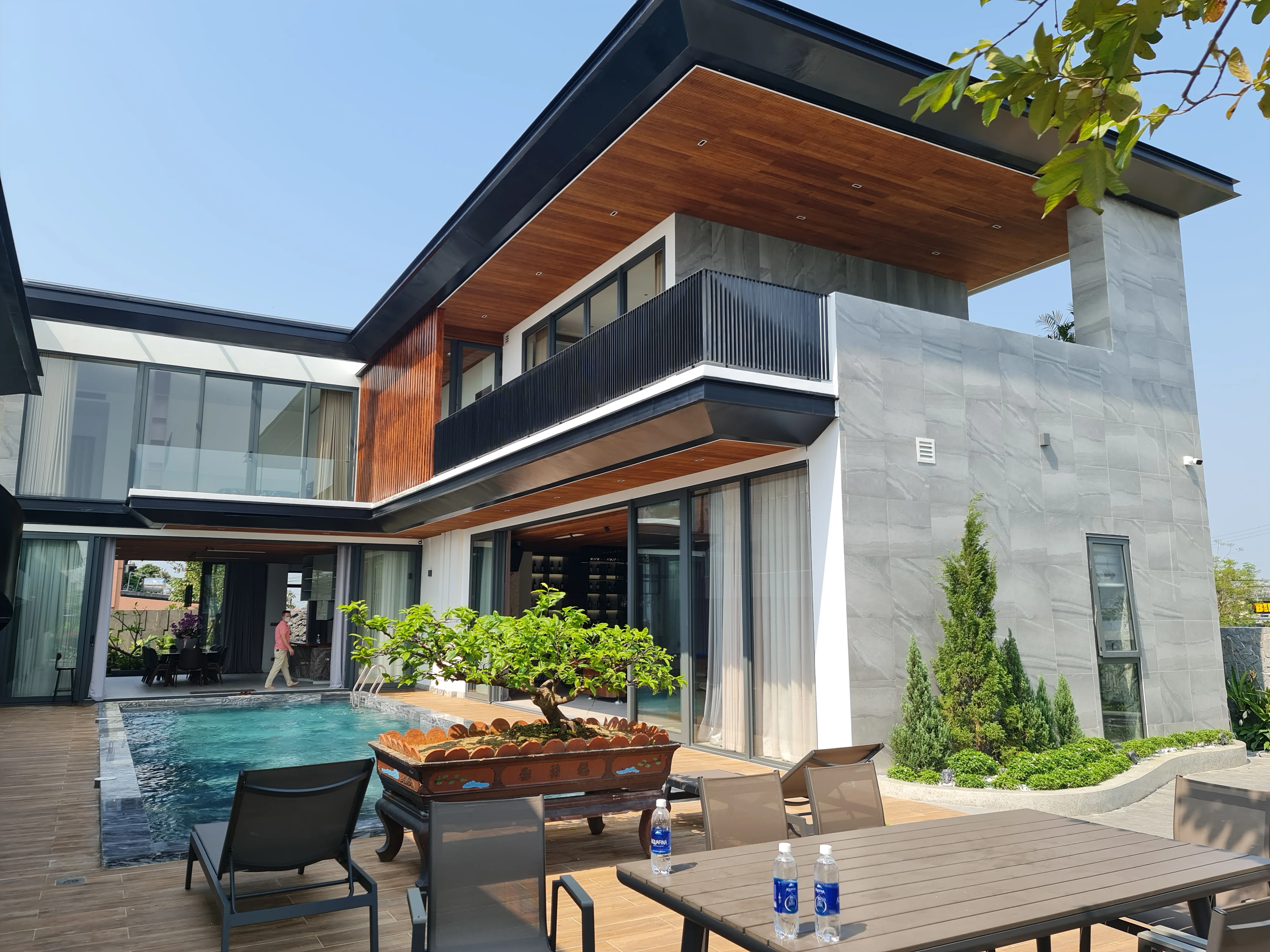 Outdoor solid bamboo wall cladding Fluted patterned wall panels Bamboo wood wall panel