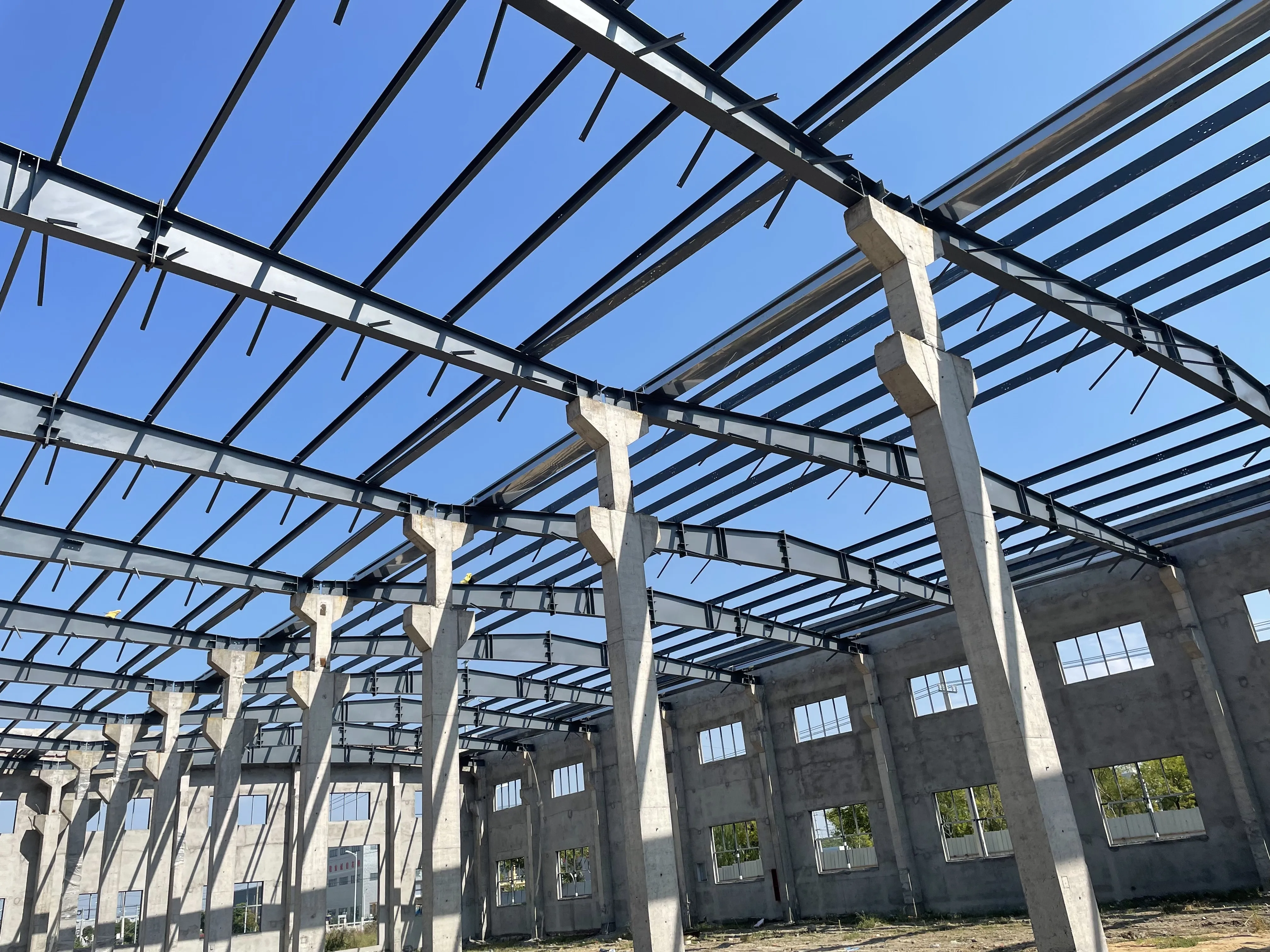 Prefabricated Steel Warehouse Project Building Plant Structure Industrial Factory Pre-Engineered Construction for Workshop