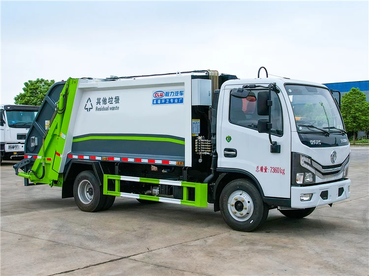 Dongfeng 4x2 5-6m3 Compactor Garbage Truck