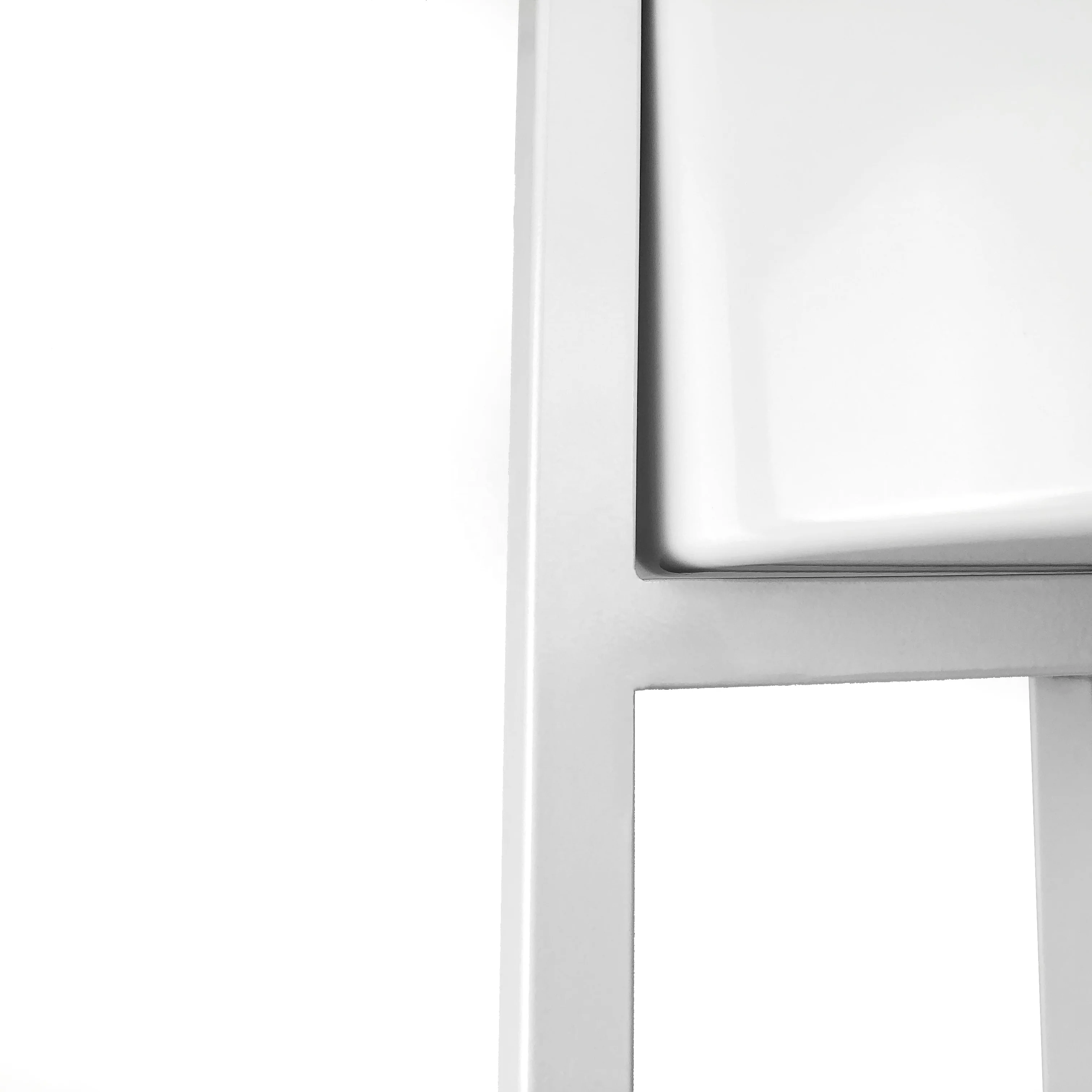 2021 White Color Nordic Style Metal Plant Stand Iron Plant Pots  Stands Outdoor Indoor Flower Stand Pot For Home Garden