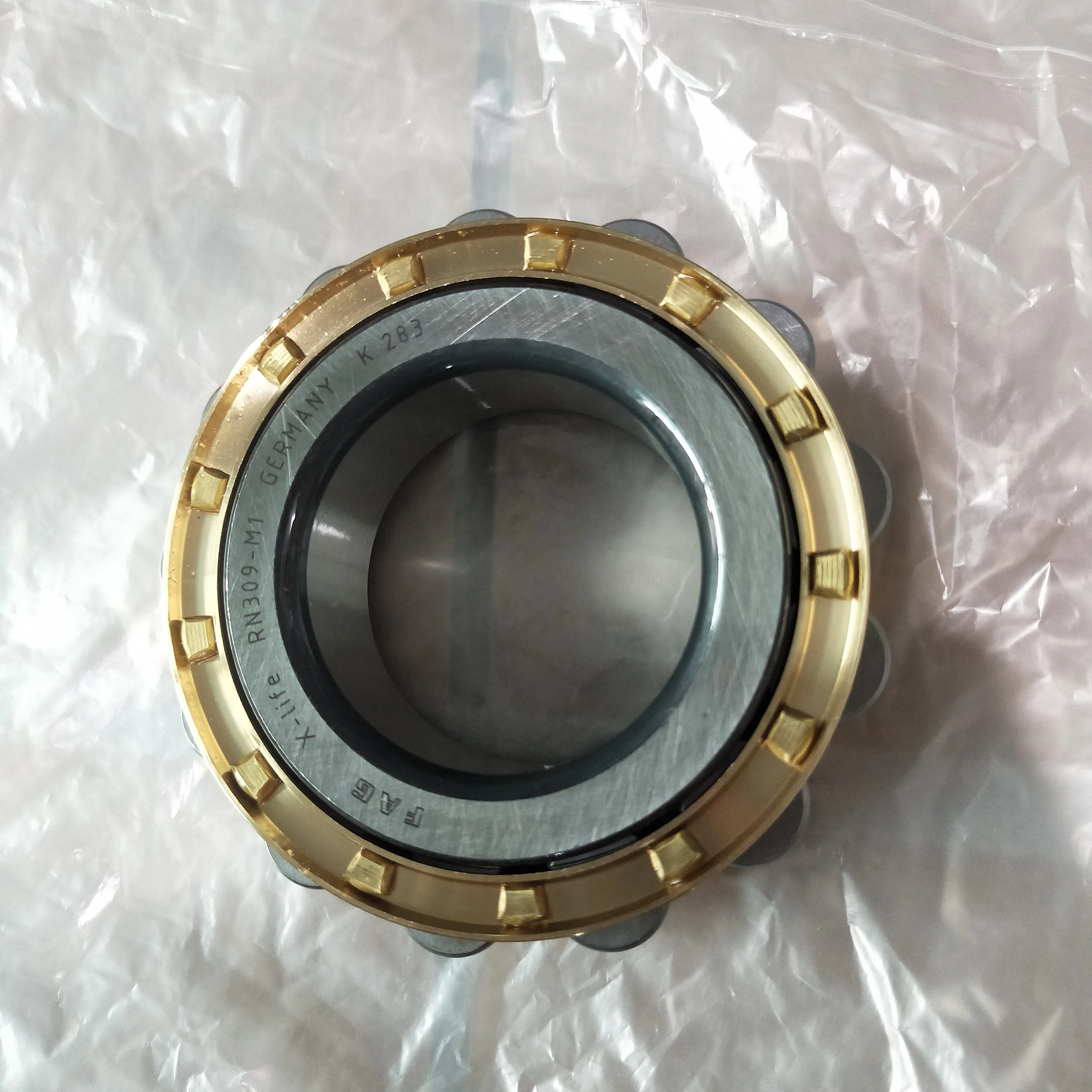 eccentric roller bearing RN312 M RN312 cylindrical roller bearing