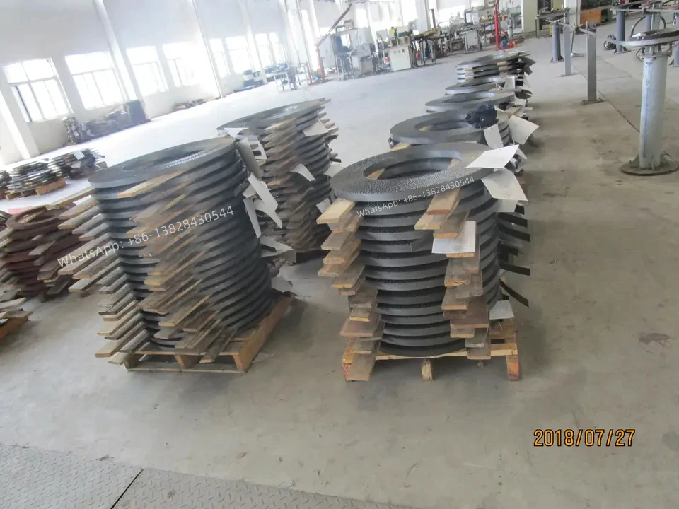 Биметаллическая ленточная пила биметаллическая полоса стальной материал M51 M42 + D6A X32 HSS биметаллическая стальная ленточная катушка