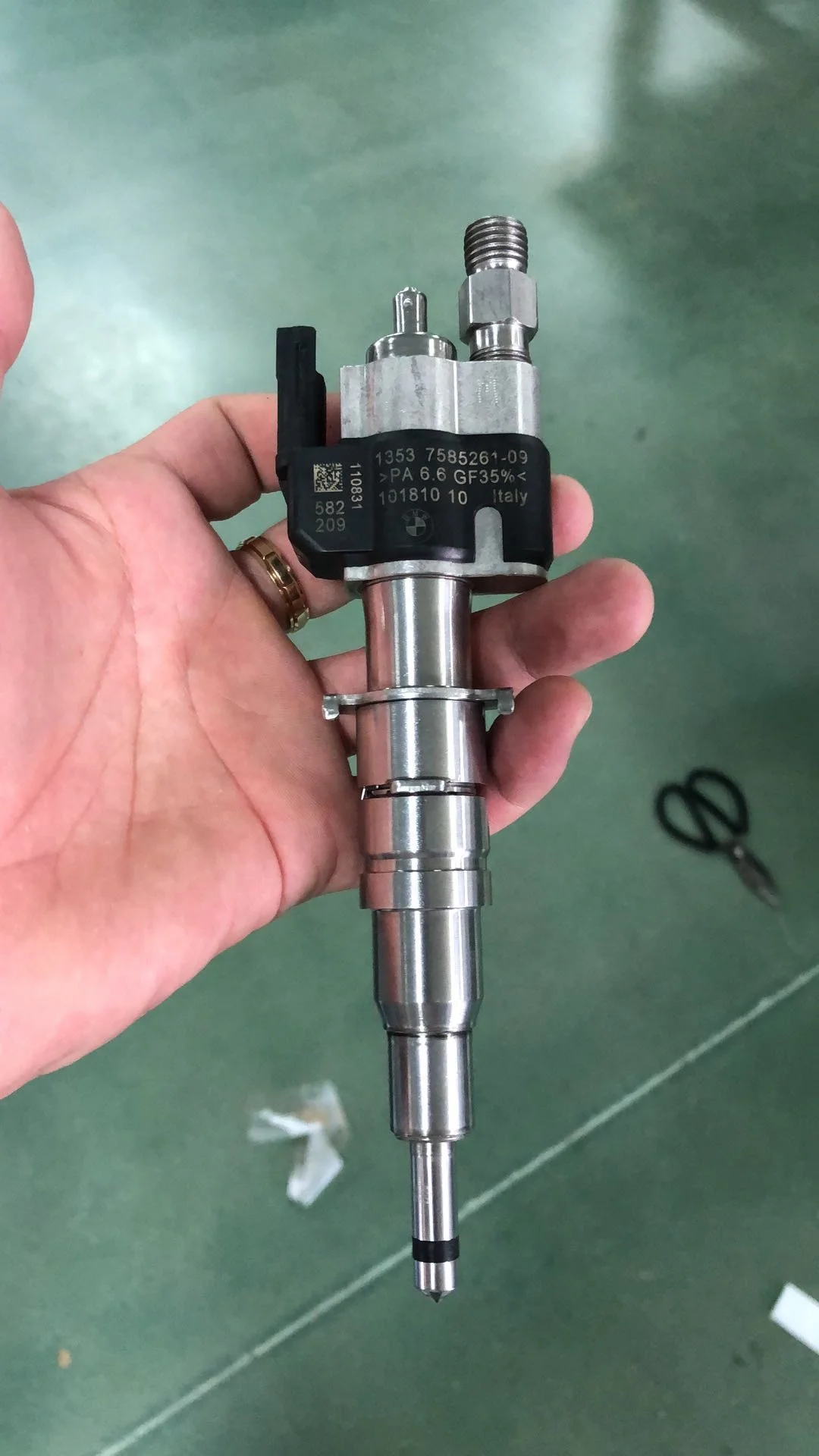  13537585261-12 топливный инжектор для BMW N54 N63 135i 335i 535i 550i 750i X5