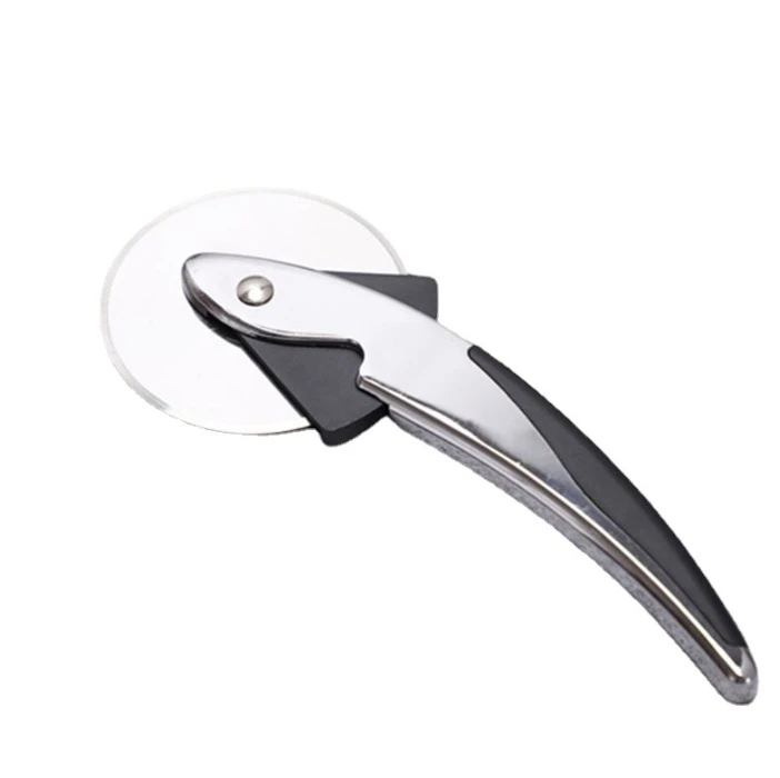 Factory direct sale stainless steel pizza wheel knife hob household baking tool for cutting pizza