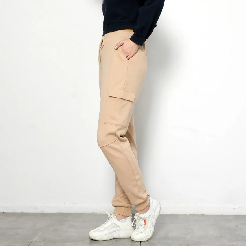 
2021 New Fashion Unisex Wholesale Custom Fashion Sweatpants Women Cargo Jogger Sweatpants With Pockets 