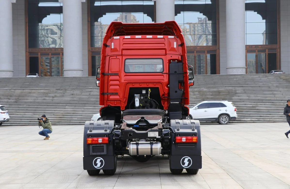 Новый грузовик Shacman 4*2 тягач с тяжелой головкой и Подержанный