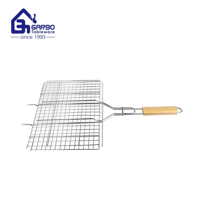 BBQ Tool Iron Grill Mesh Square Grilled Wire Clamp Fish Chicken Beaf Clip Barbecue Grilling Net With Rubber Wood Handle