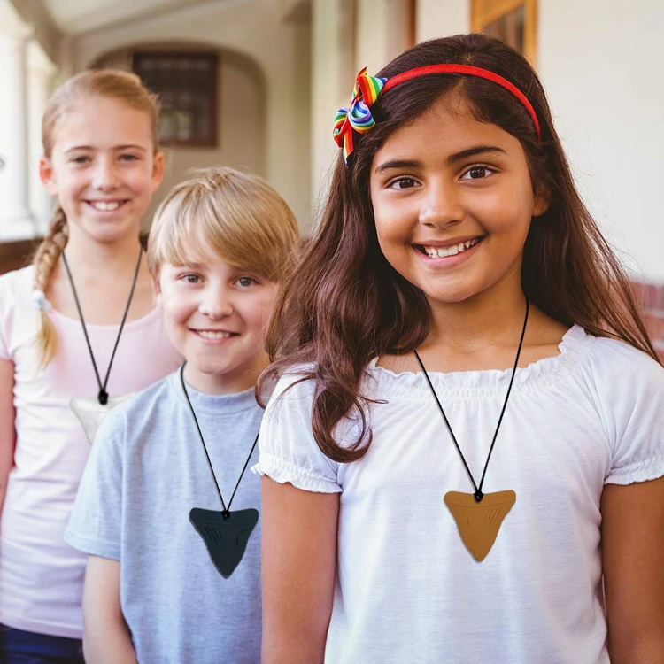 Silicone Oral Sensory Chewy Teether Pendant Chewelry Shark Tooth Sensory Chew Necklace Teething