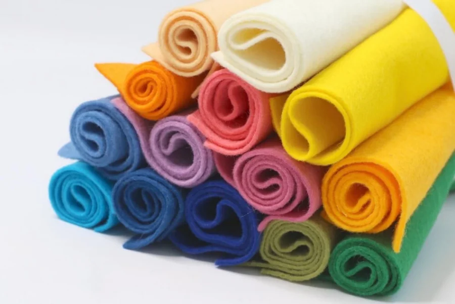 100% Polyester Material Felt Home Textile Industrial Felt Color Size Can be Customizable