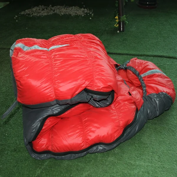 New design goose down sleeping bags for cold weather