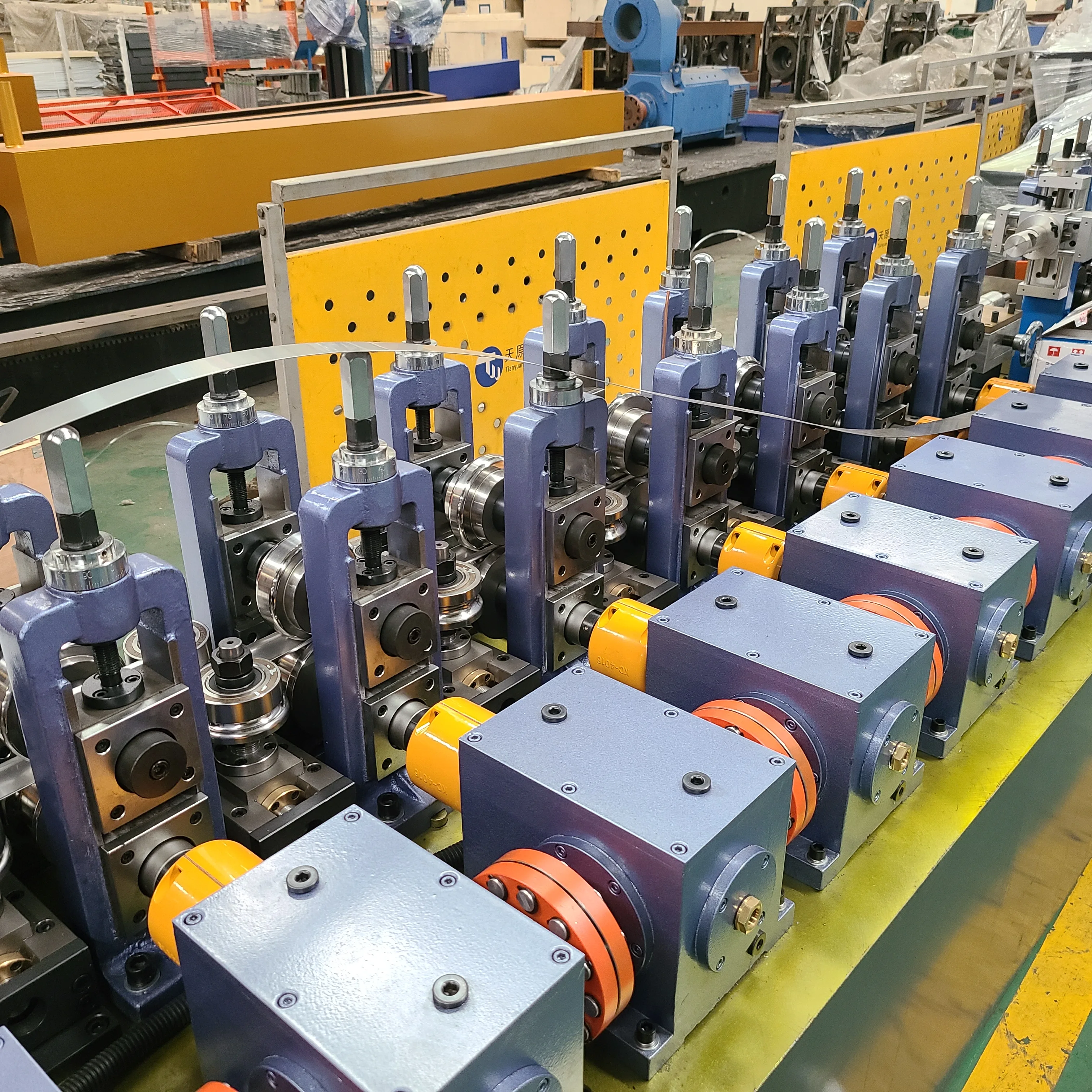 Высокую выгоду из нержавеющей стали труб в мельничных линии круглая труба форма-трубочных изготовительных машин