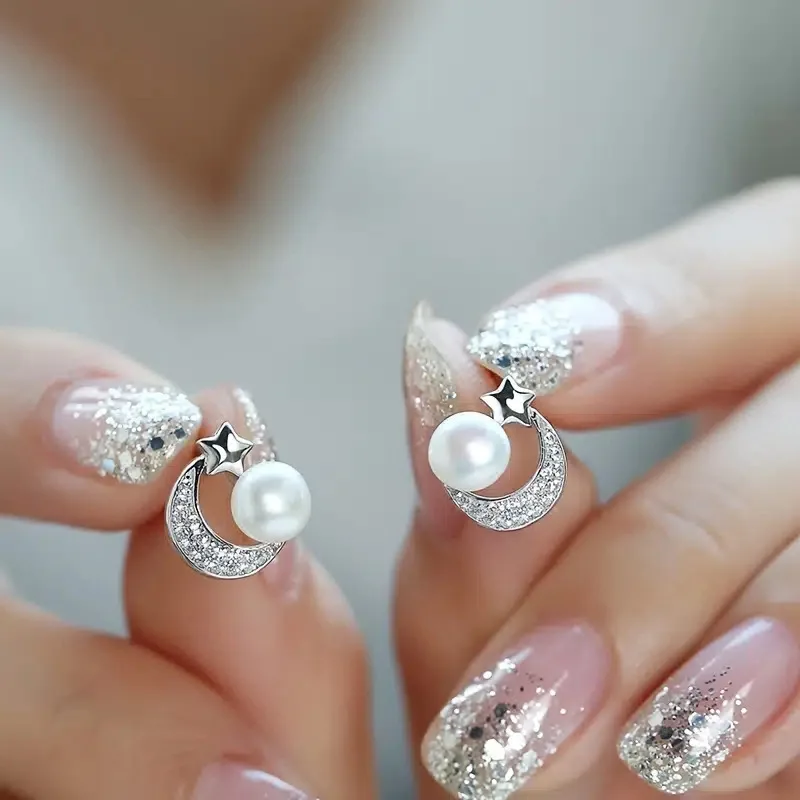 Summer niche design, star moon earrings, star moon pearl earrings, South Korea East Gate small accessories