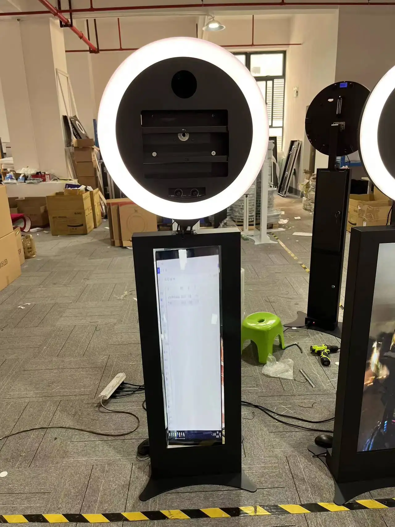 Or Party Photo Booth Shell 12.9 Inch Photobooth 3D Ring Light IRIS Hot Sales Ipad Photobooth Wedding Metal Flight Case 2 Years