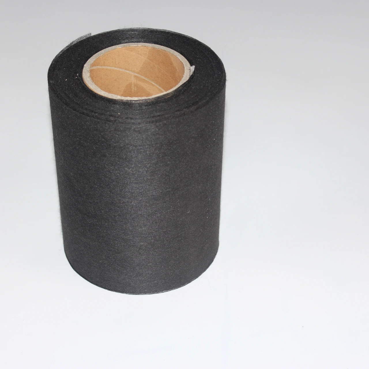 GAOXIN Nonwoven Fiber Cloth Activated Carbon Factory Cheap Black 100% Polyester Filter Fabric Laminated Breathable Lightweight