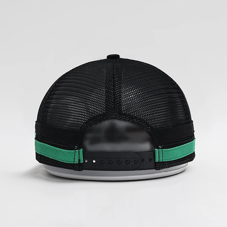 Popular Personalized Embroidery 5 Panel Two Tone Fitted Hat Custom Logo Cotton Mesh Trucker Sports Caps with plastic closure