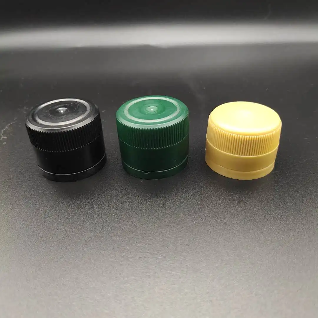 Gold Tamper evident plastic screw cap with internal pourer 31.5mm x 24mm