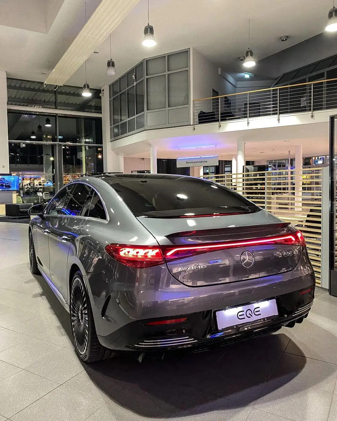 2024 бензо-бензо 4WD чистый электрический с седаном внедорожником MercedesS Benzs EQC Suv 350 500 4matic BenzS