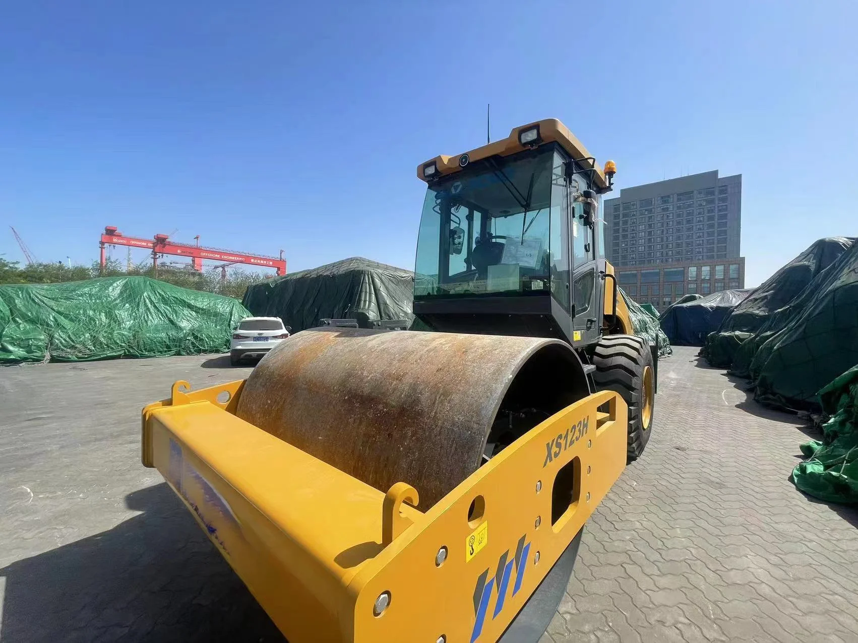 New Types of 11 Ton Road Roller XS123H High Efficiency Compactor Vibratory