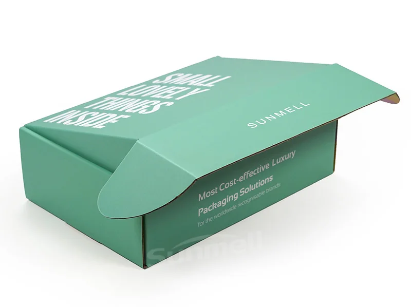 Green With Colorful Stripe Inside Printed Corrugated Mailer Box For T-Shirt Rectangle Custom Apparel Boxes For Clothing