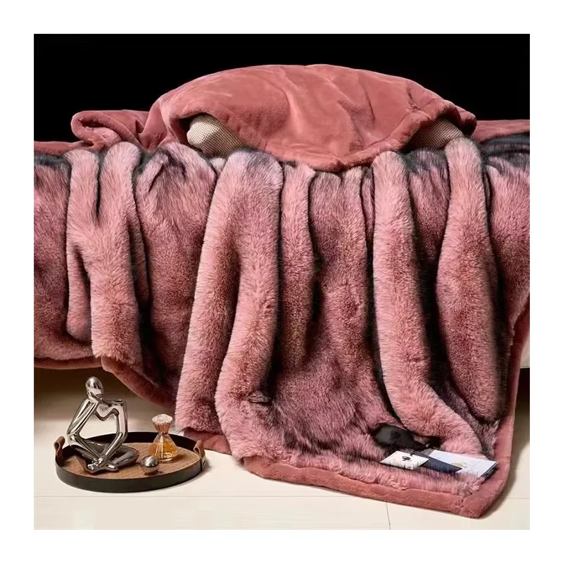 High Quality Light Luxury Double Bedside Faux Fur Mink and Fox Blanket New High Quality Faux Fur Blanket for Bedding-200*230cm