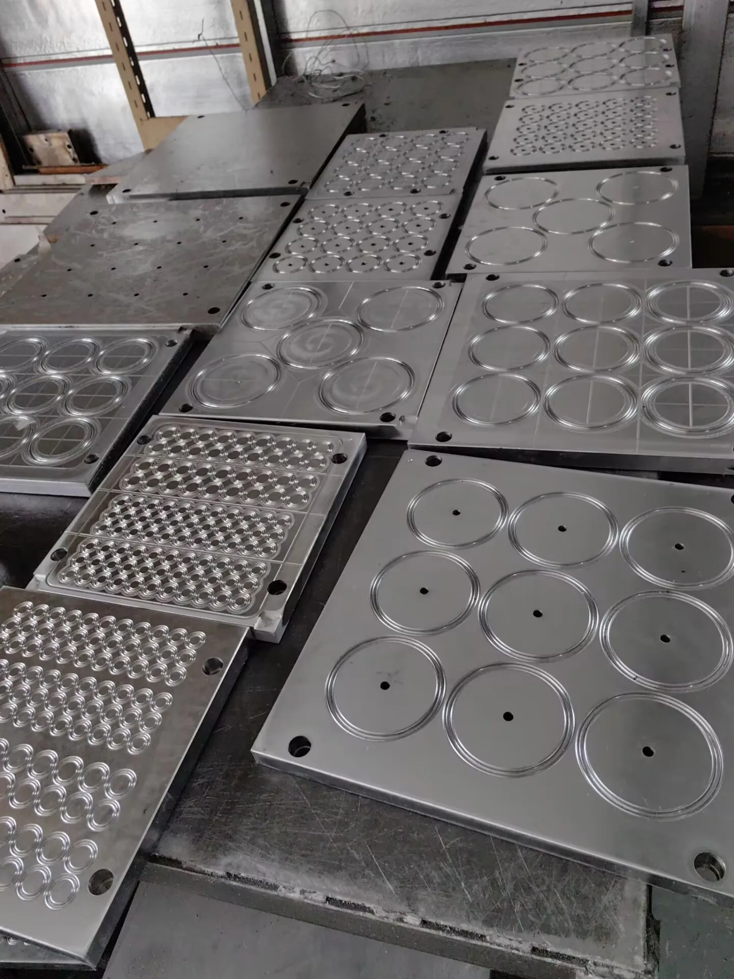 CFNAK China Manufacturer High Quality Original Higer Bus Parts Gearbox Rubber Block