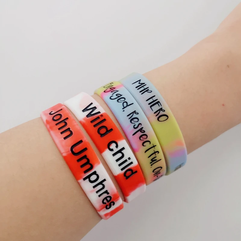 Custom print logo fashion sports running plastic pvc rubber silicone wristband bangle bracelet