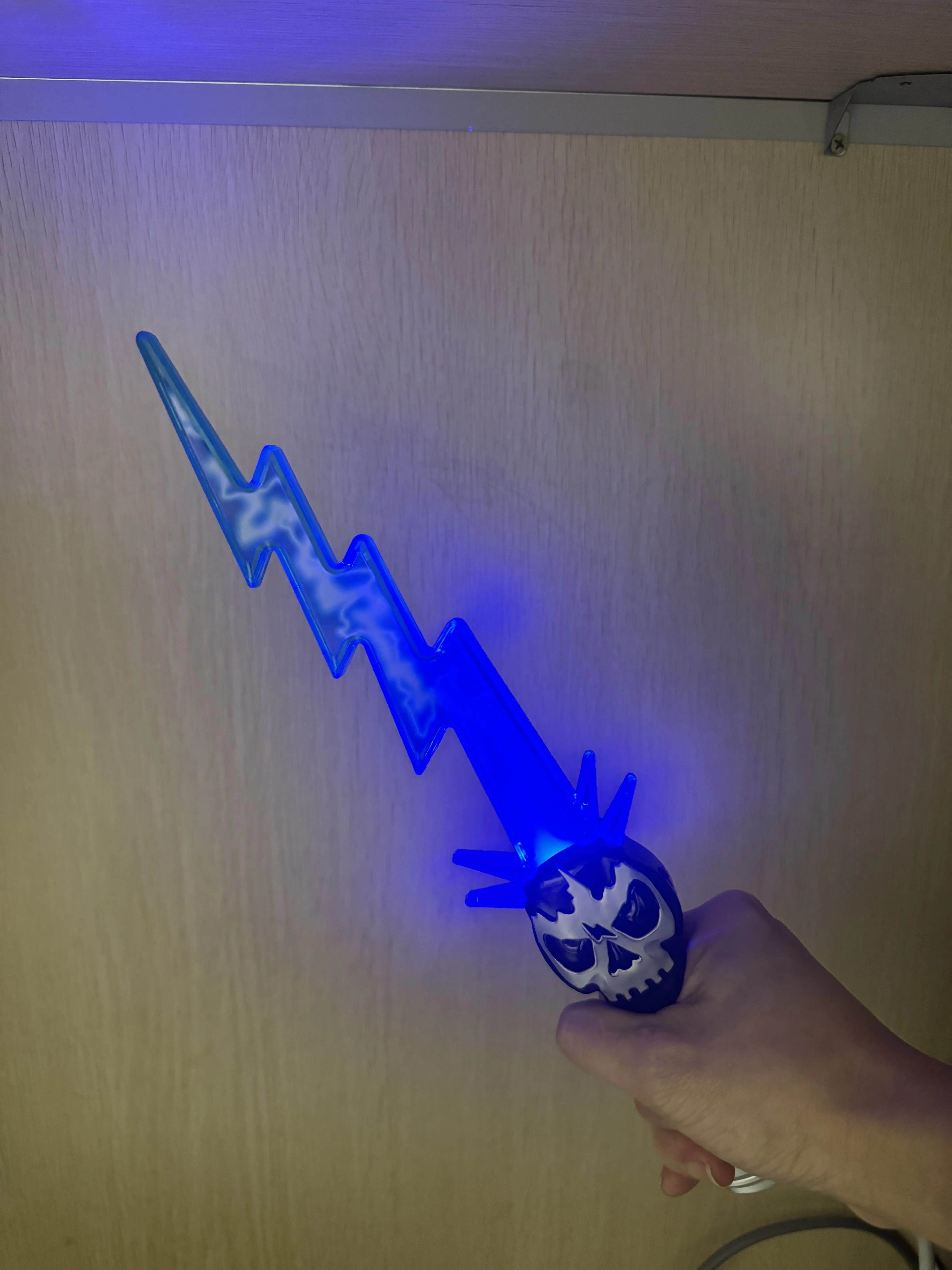 2024 Lights UP cool sword toy new plastic sword games promotional flash toys customized OEM/ODM