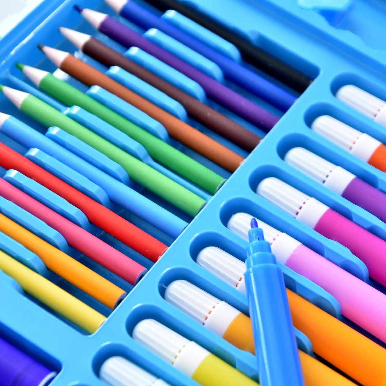 86pcs Wholesale Factory Art Supply Crayon  Watercolor oil Pastel  Kids Gift Stationery Drawing Art