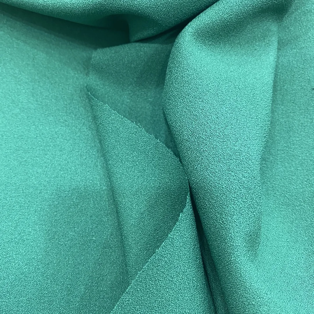 2021 NEWEST customization Color  100%Polyester Moss Crepe Fabric WOVEN For Dress Lady Garment