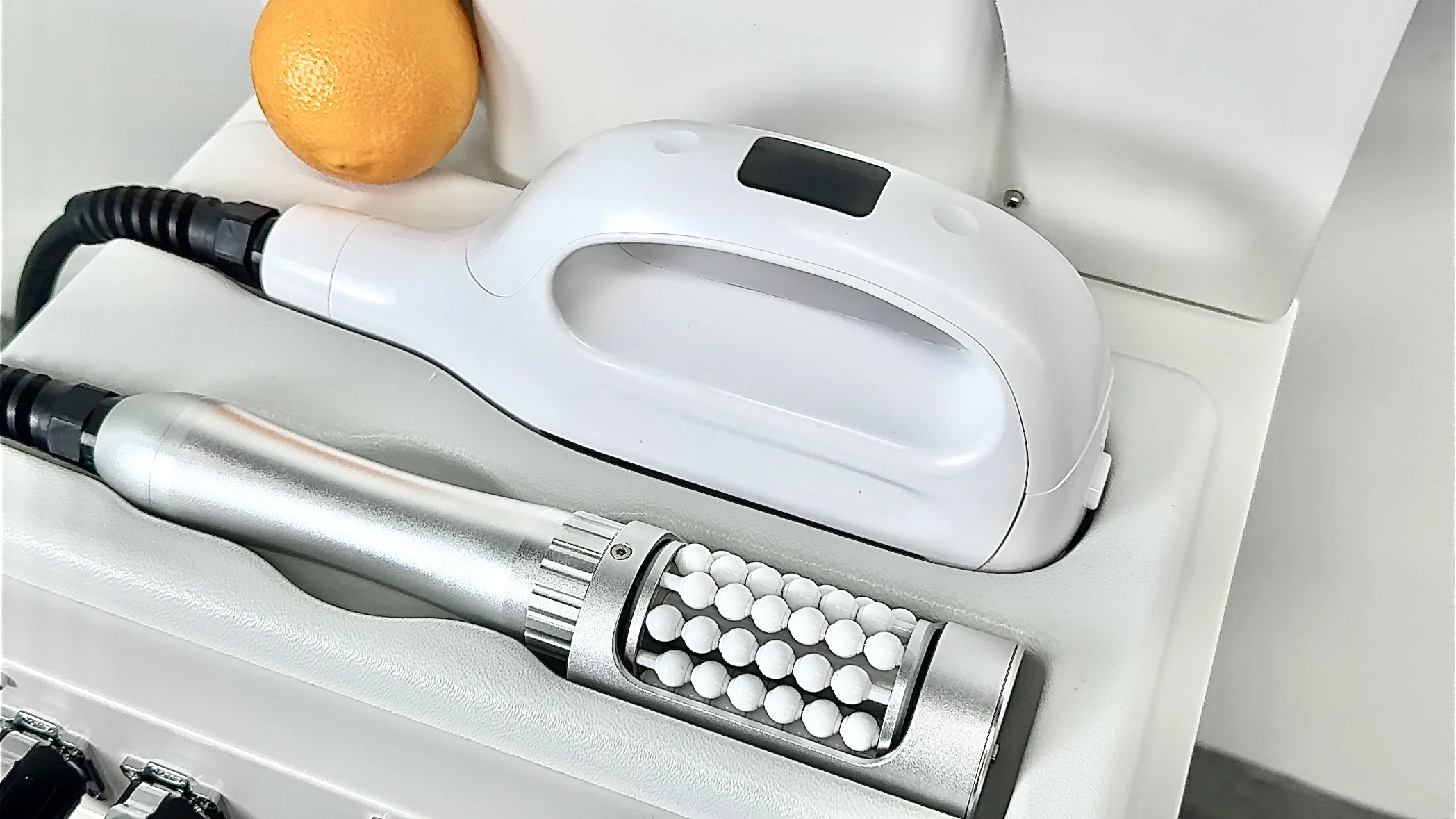 Lymphatic Drainage Cellulite Reduction Beauty Slimming Machine Inner Ball Red Light Therapy Roller Machine Body Massage Machine