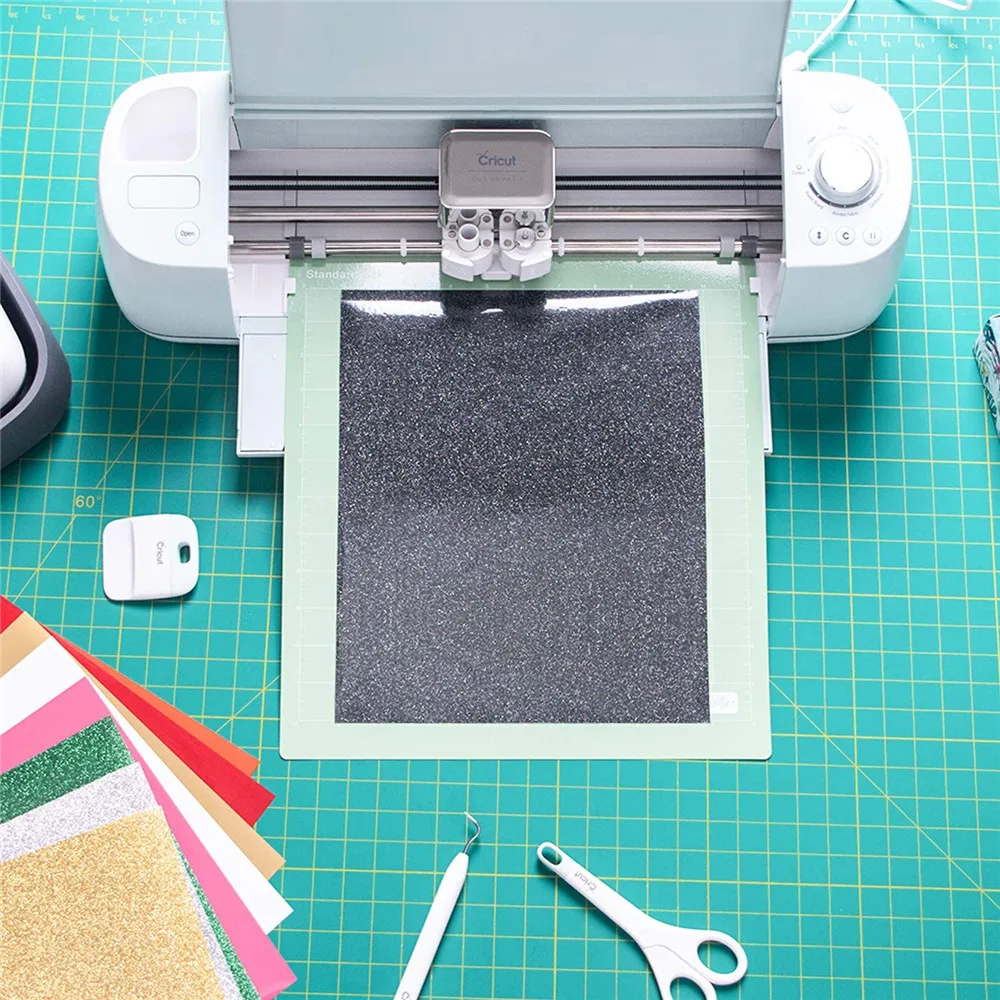 Cheap Price glitter 50cm by 25 meters HTV Vinyl Sheets Roll For Shirts Printing