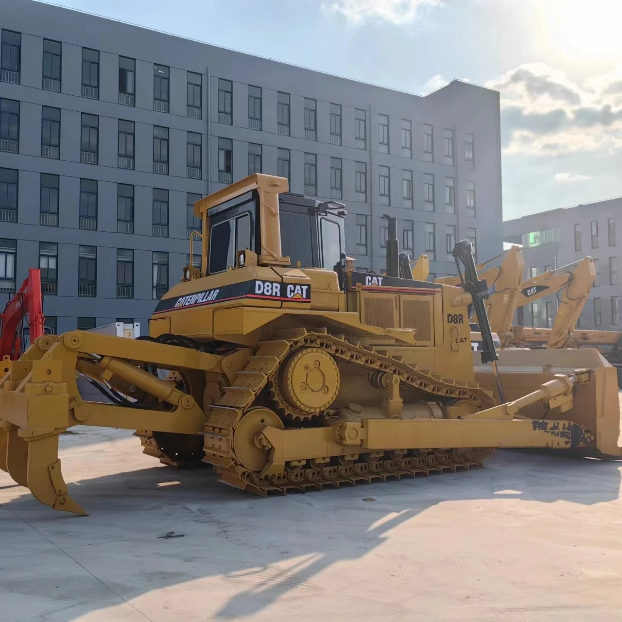 New Arrival Cat Used Bulldozer D8R at low price All Series Cat Hydraulic Dozer for hot sale