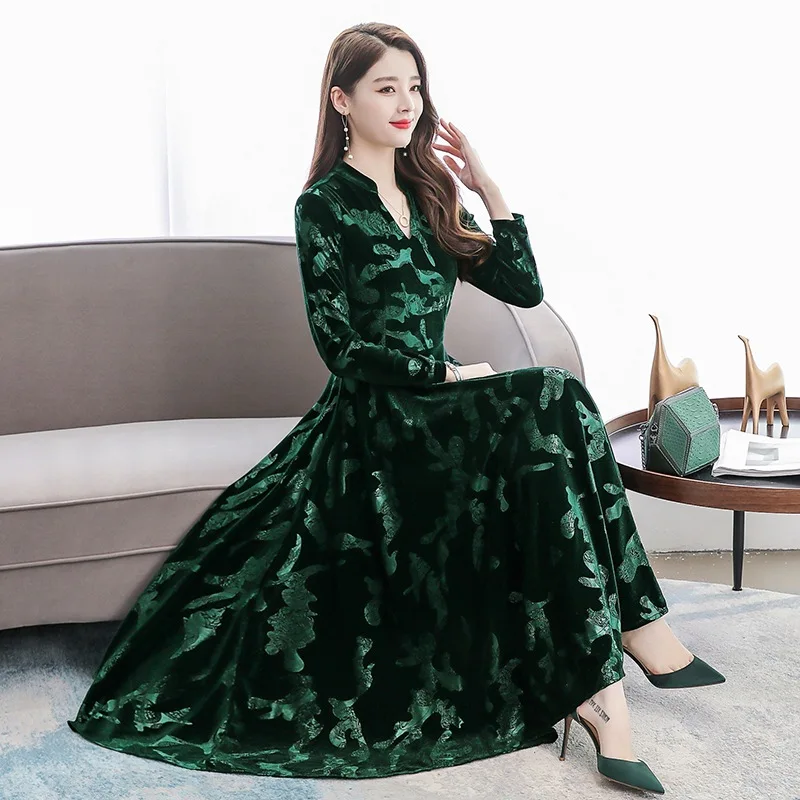Women vintage v-neck long sleeve winter midi casual velvet dress lady