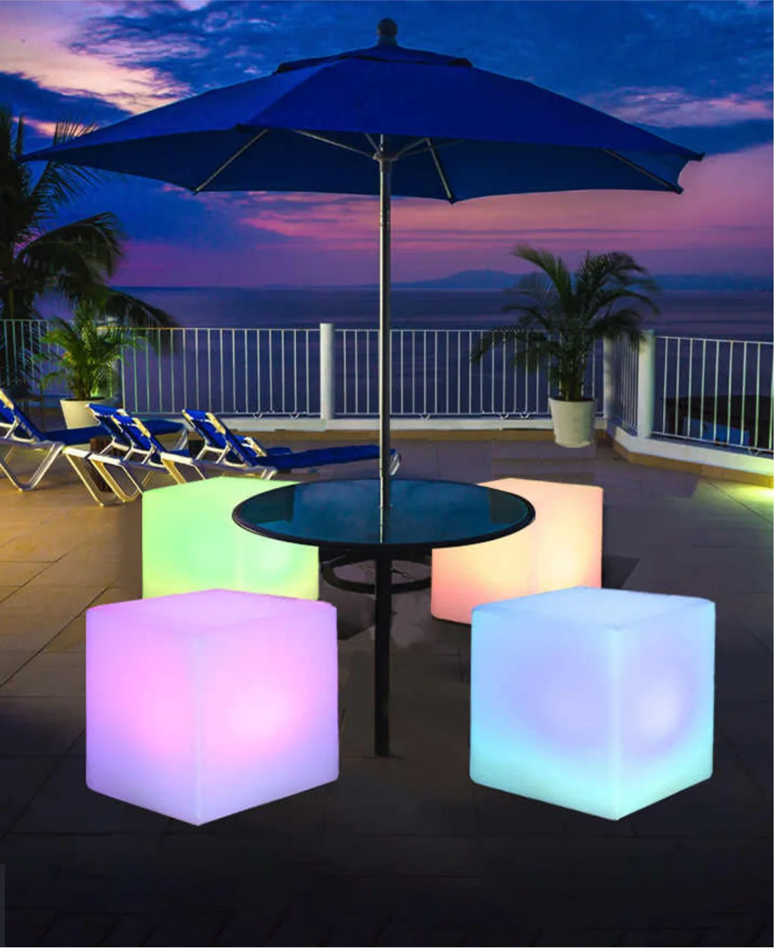 Manufacturer direct selling outdoor courtyard ice shape PE plastic LED 50CM seat garden lawn lamp