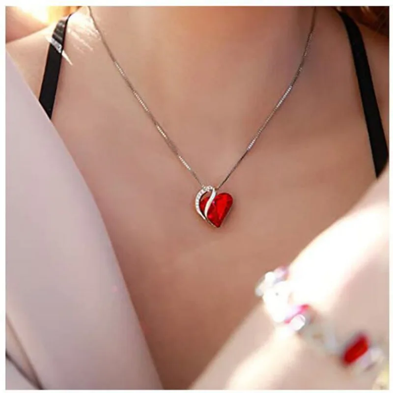Trendy Ocean Heart Crystal Rhinestone 12 Months Clavicle Chain Dainty Luxury Ladies Gift Pendant Necklace