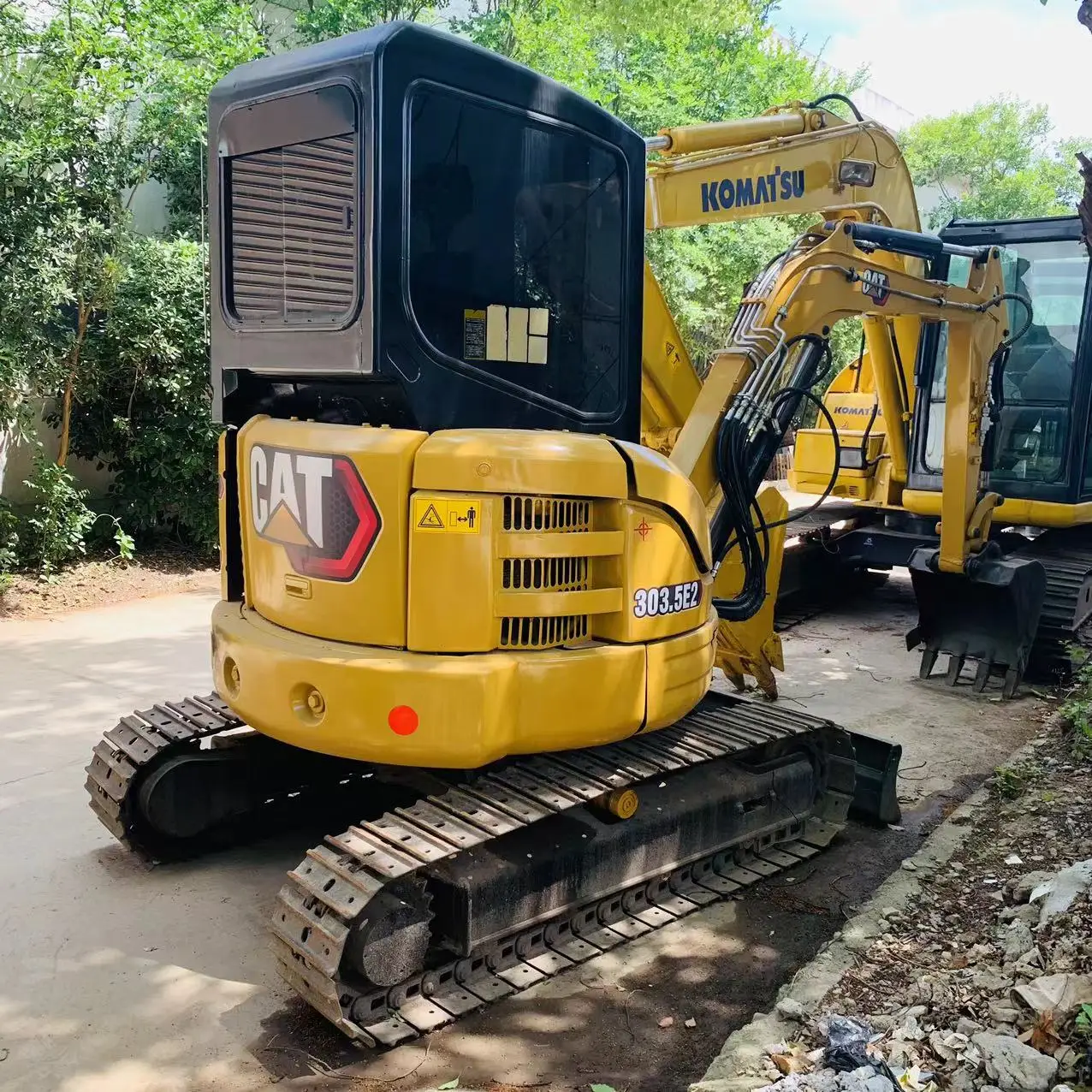Оригинальный японский экскаватор б/у гусеничный Mini Cat 303.5E 3 тонны Cat303.5e2 для фермерского лесного хозяйства с CE