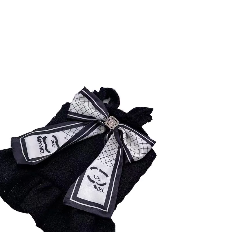 Wholesale Pet Clothes Luxury Fashion Bow Design Dog Dresses Pet Spring Summer Black Premium Dresses