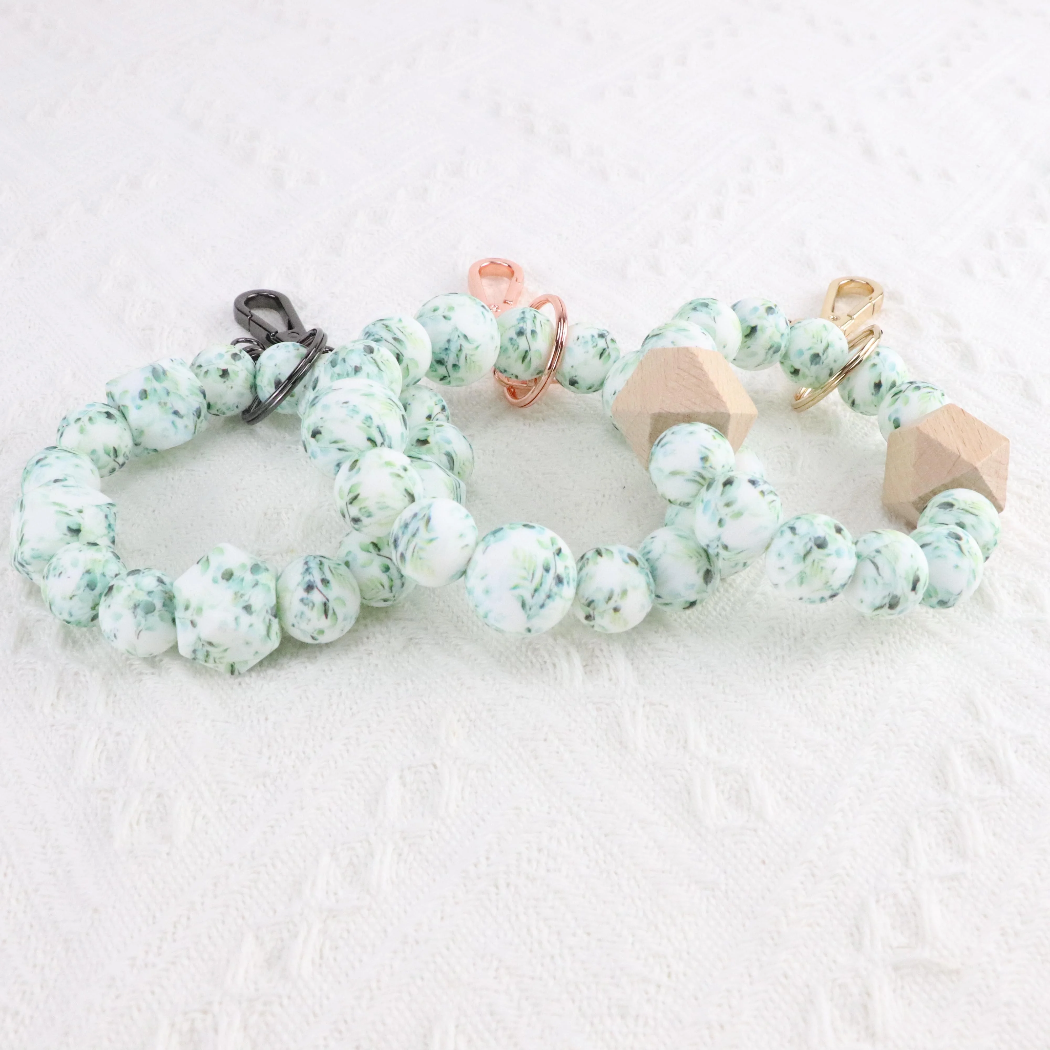 2023 Hot Sale Silicone Leaf Print Beaded Bracelet Key Chain Key Ring Bangle Key Chain