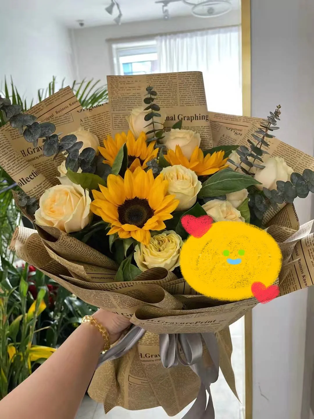 45 sheets/ pack 40 sheets Per Bag Vintage Kraft Paper Newspaper Gift Wrapping Paper Flower Wrapping Paper