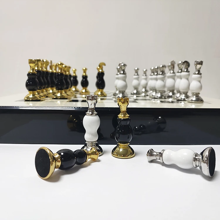 Factory Price chess gifts for men  nice metal chess board set for adults chess games
