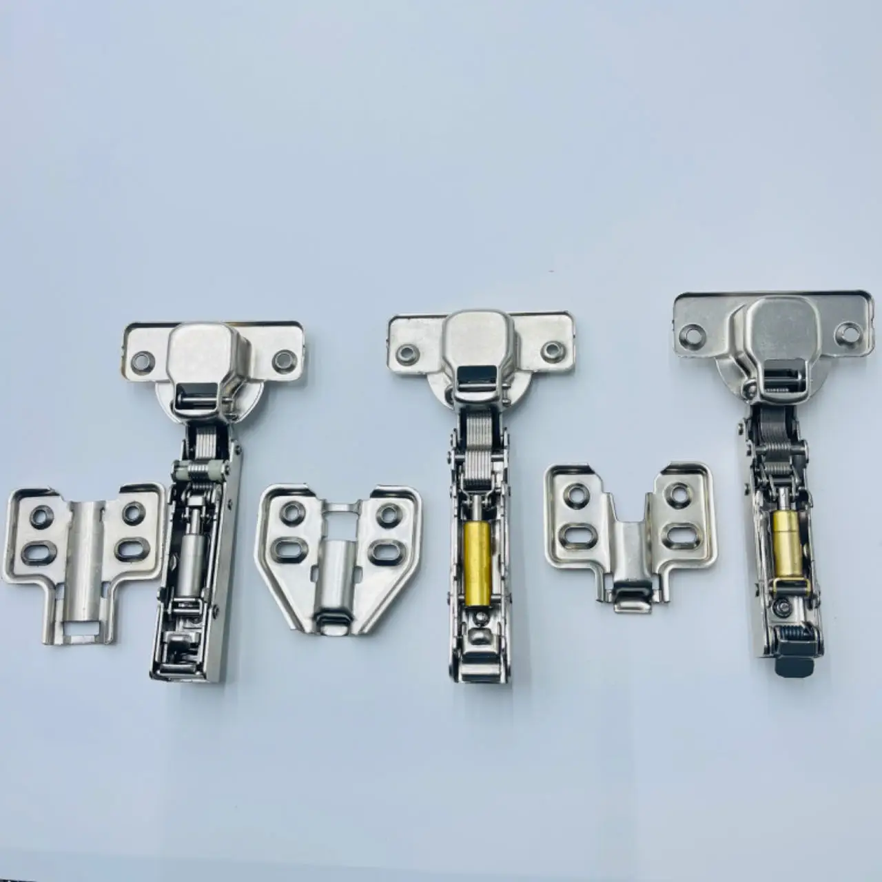 Wholesale Nickel Plated Hydraulic Full Overlay Soft Close Furniture Hinges For Kitchen Cabinets