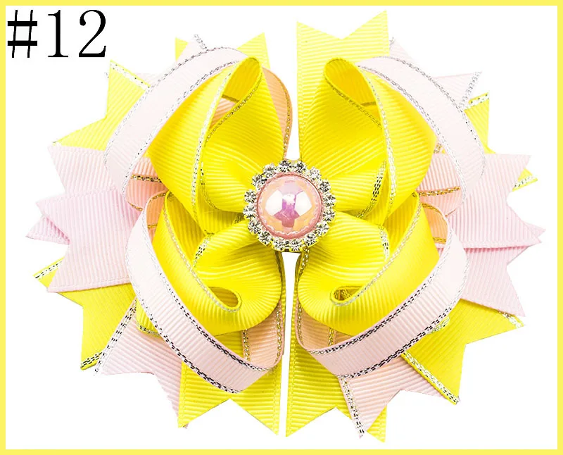 Hot Girls 4.5 Inch Sliver Edge Ribbon fashion  pearl center Bow Children Beautiful Hair Accessories Hair Bow With Clip For Kids
