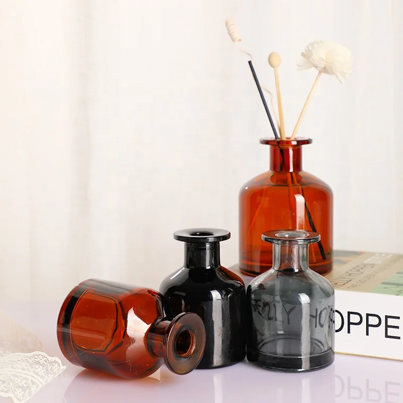 Vanjoin Empty 150ml 250ml Custom Painting Red / Black / Grey Reed Diffuser Bottle Glass With Stopper In Bulk