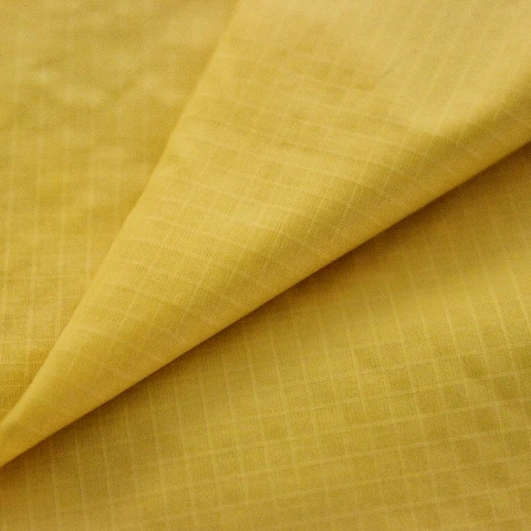 
100 Nylon lightweight waterproof ripstop fabric 