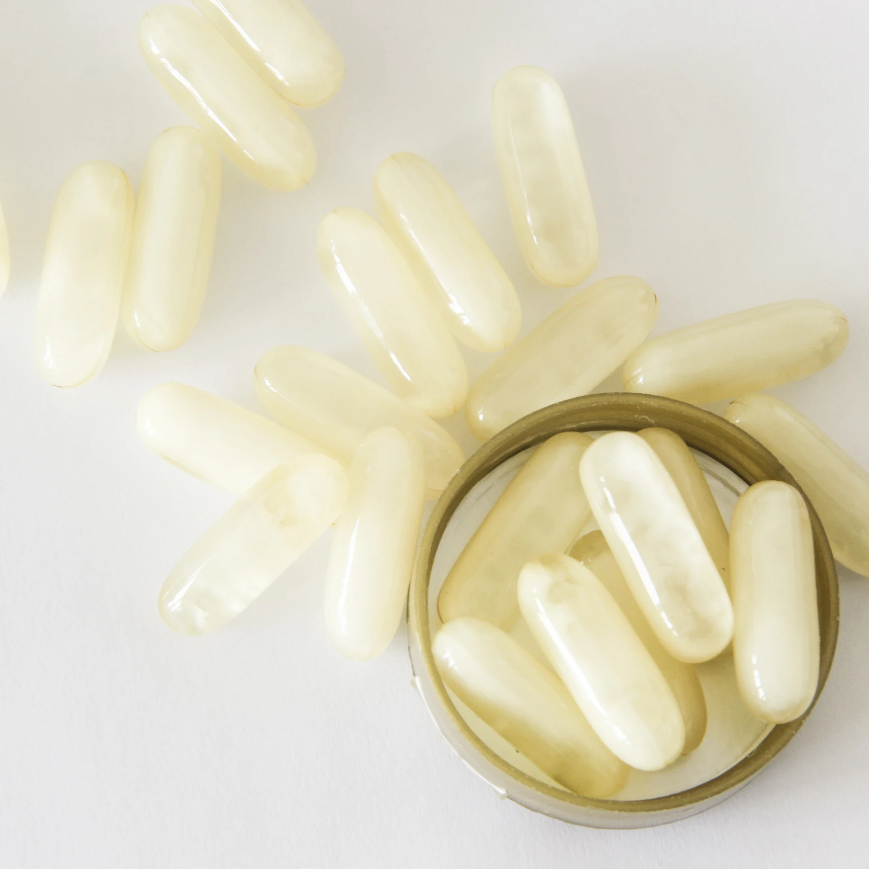 TOP sale High quality halal coconut oil skin whitening pills Chinese supplier