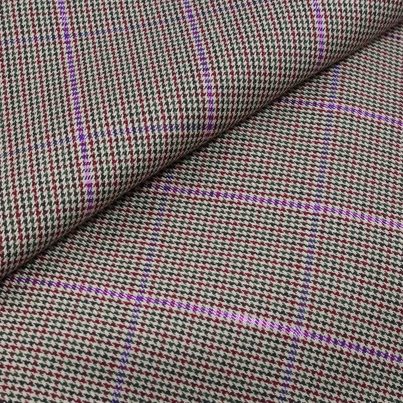 China Manufacturer Classic Design TR Polyester Rayon Lurex Yarn Dyed Woven Twill Plaid Fabric for Garment