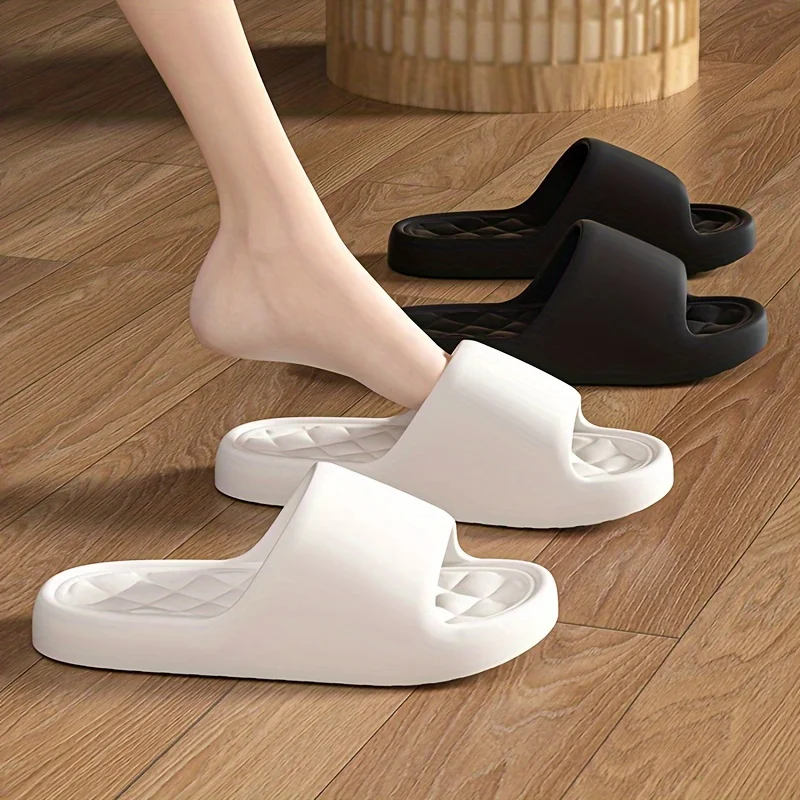 2024 Hot Selling Super Soft Fashion Style Sports slippers Thick Sole Foam Eva slippers for Women Outdoor Hotel Bathroom