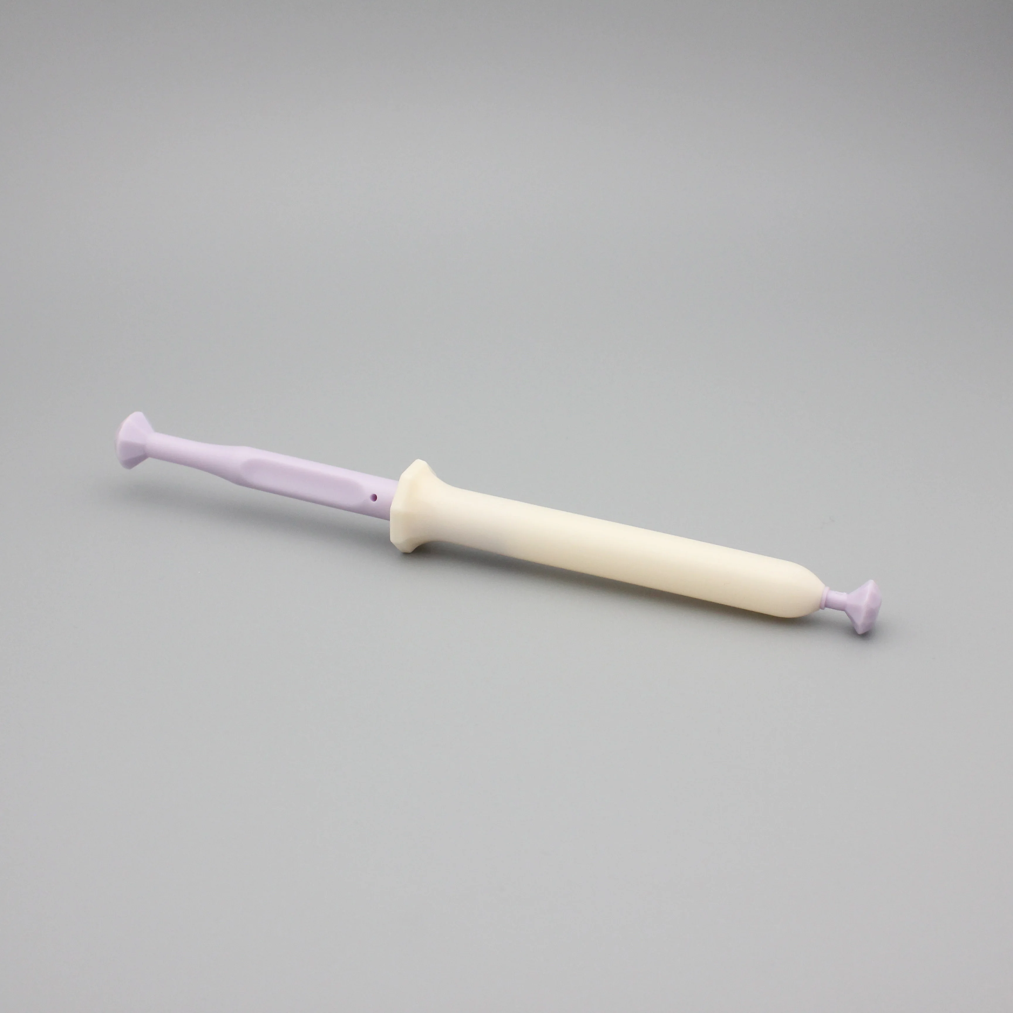 Hot selling 2.5ml gynecological gel tube plastic vaginal applicator