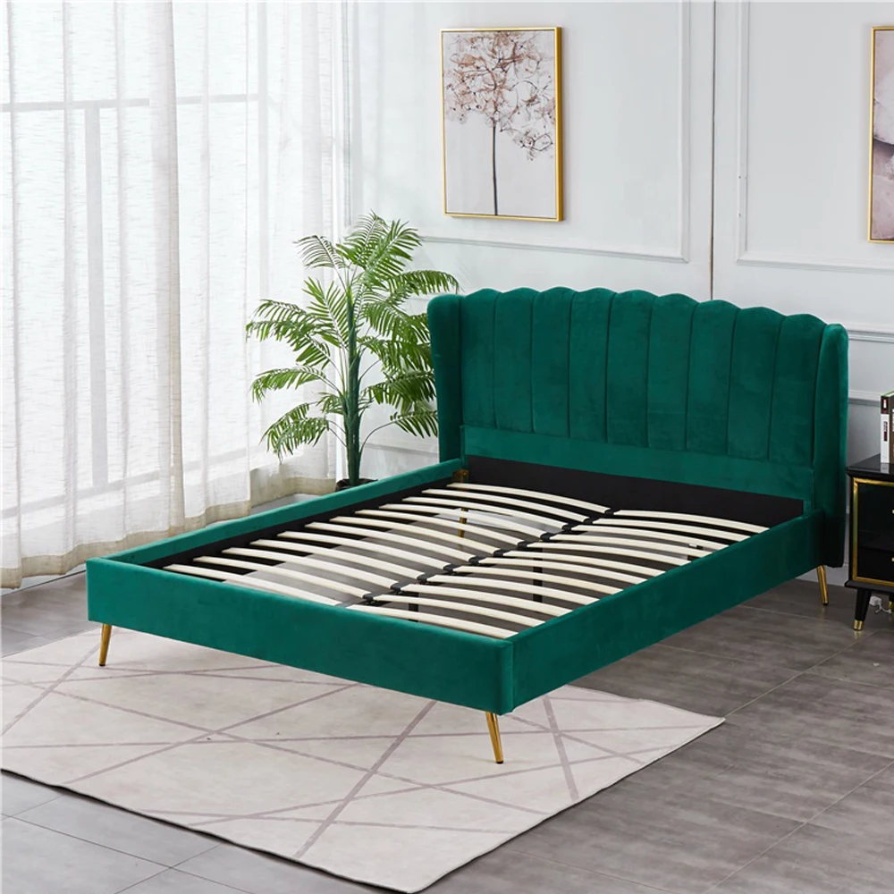 Двуспальная зеленая бархатная мягкая Золотая кровать для спальни гостиницы Минималистичная современная