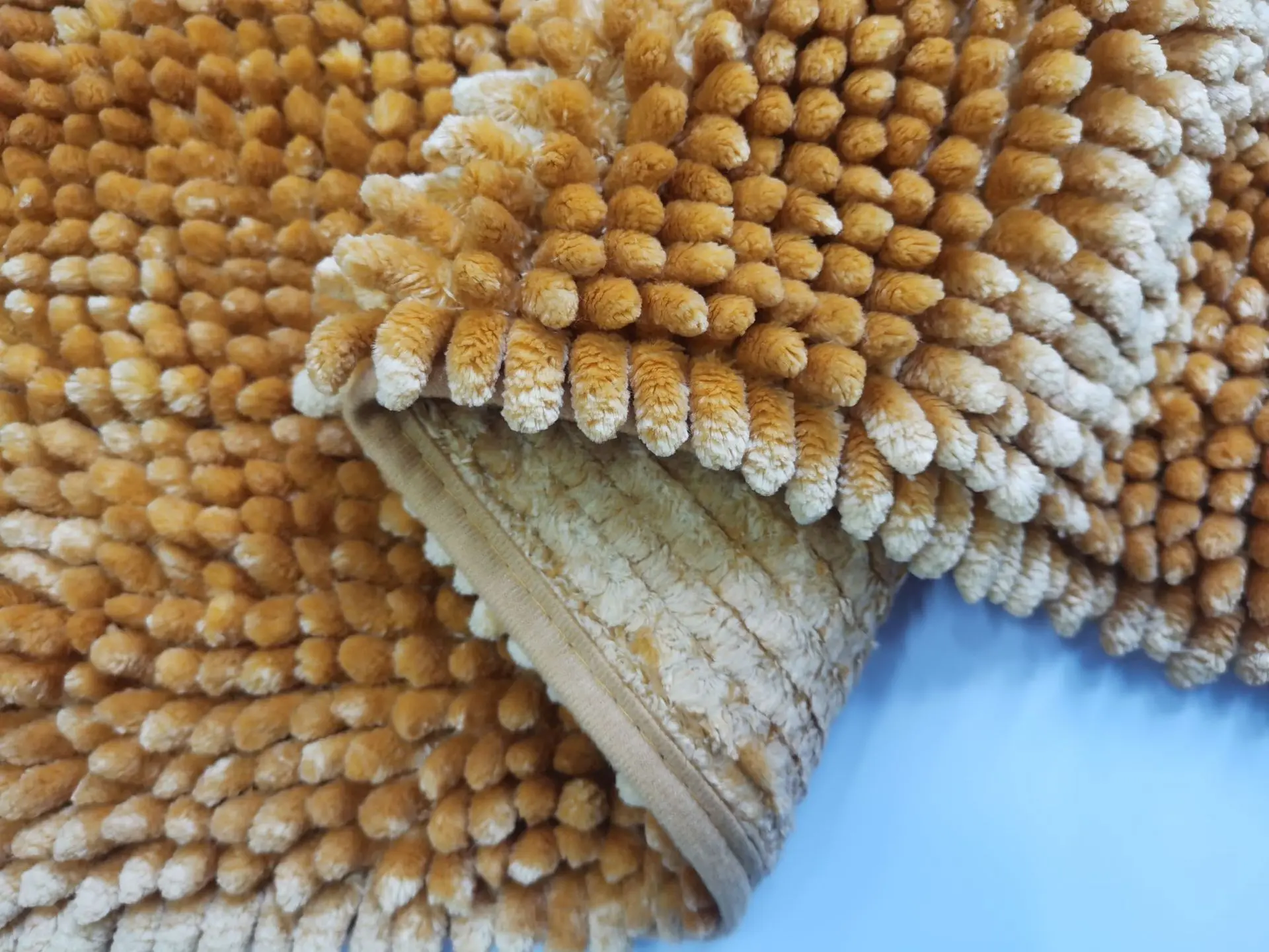 Wholesale Bathroom Luxury Chenille Bathroom Rug Mat Extra Soft Microfiber bath rugs for bathroom non slip bath mats